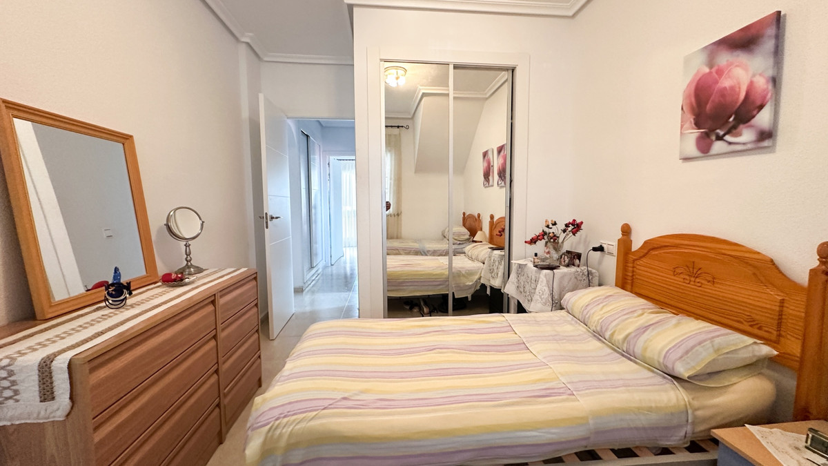2 Bed Townhouse for sale in Punta Prima Costa Blanca, Alicante, Spain