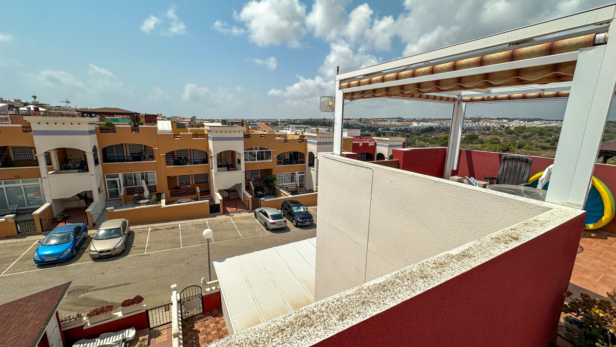 2 Bed Townhouse for sale in Punta Prima Costa Blanca, Alicante, Spain