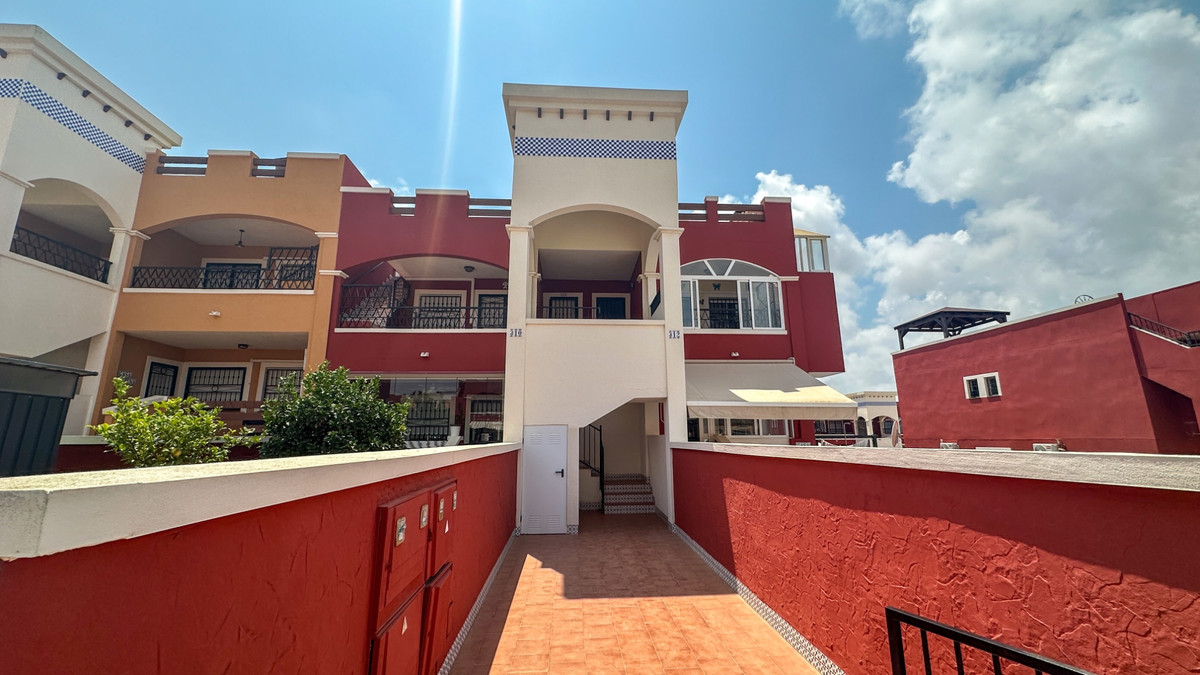 2 Bed Townhouse for sale in Punta Prima Costa Blanca, Alicante, Spain