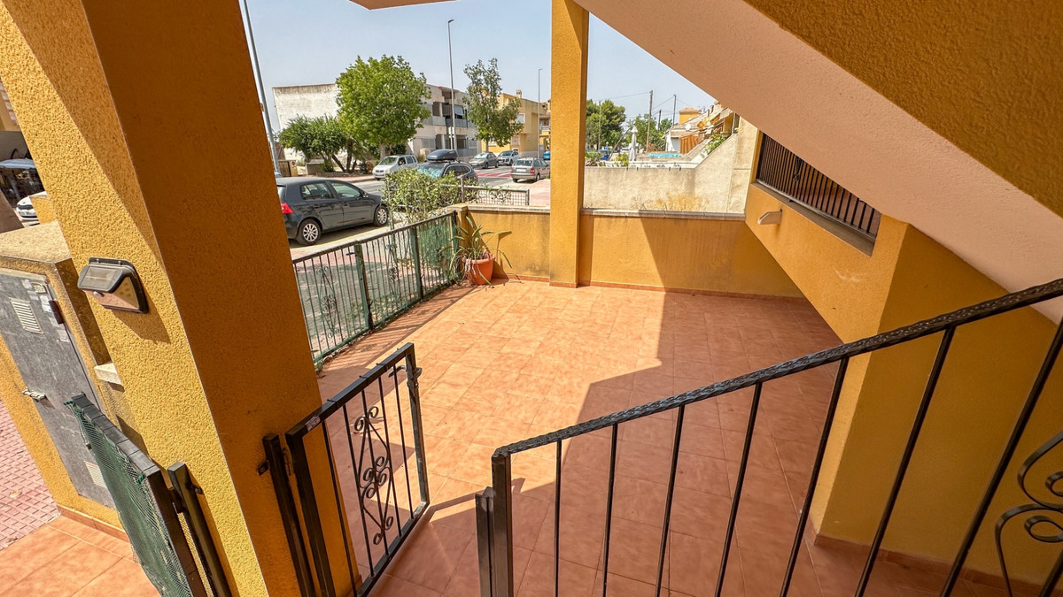 2 Bed Townhouse for sale in Daya Nueva Costa Blanca, Alicante, Spain