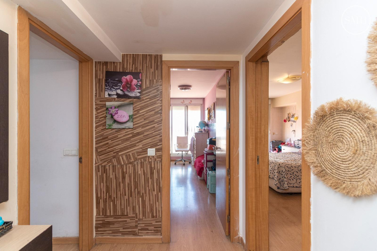 Se vende Apartamento Planta Media de 2 dormitorios en Costa Del Sol, Málaga, España