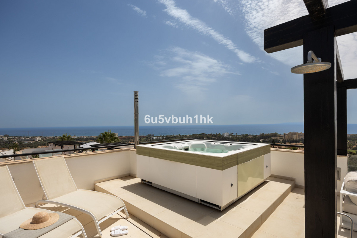 3 Bed Townhouse for sale in Santa Clara Costa Del Sol, Málaga, Spain