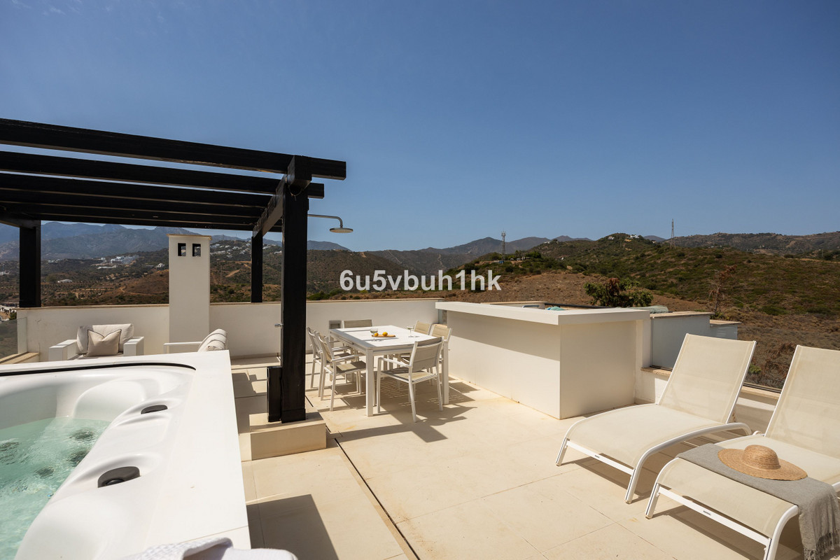 3 Bed Townhouse for sale in Santa Clara Costa Del Sol, Málaga, Spain