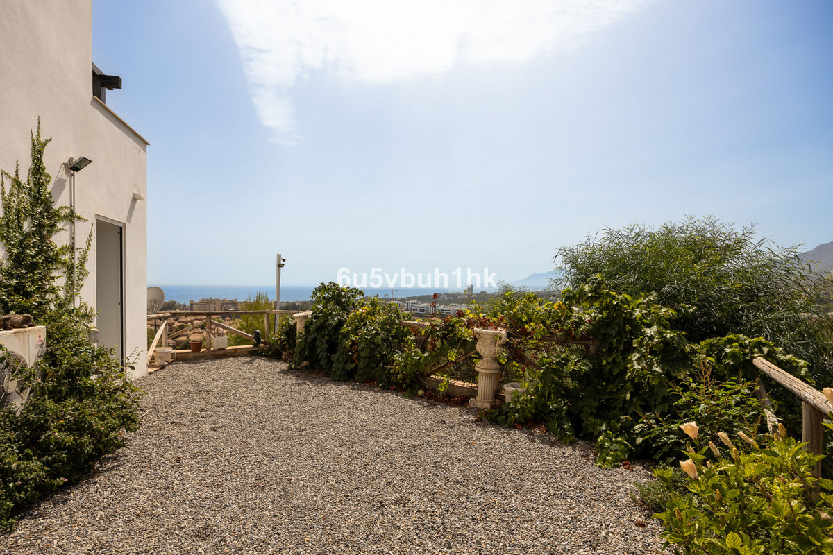 3 Bed Townhouse for sale in Santa Clara Costa Del Sol, Málaga, Spain