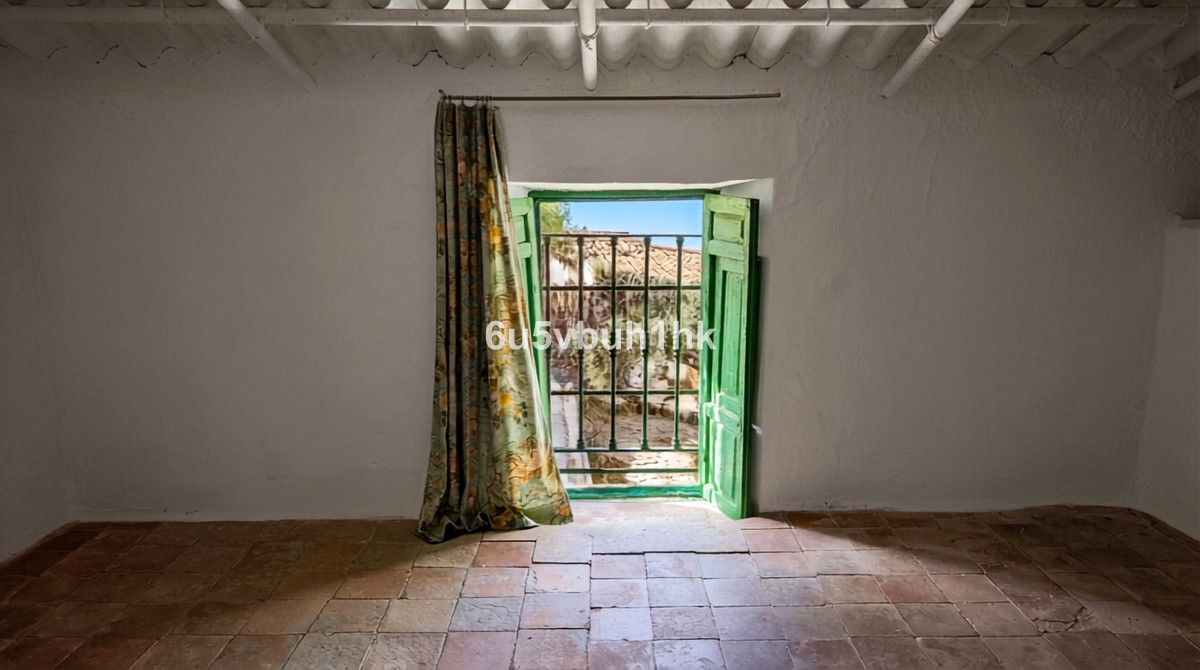 Se vende Finca - Cortijo de 5 dormitorios en Costa Del Sol, Málaga, España