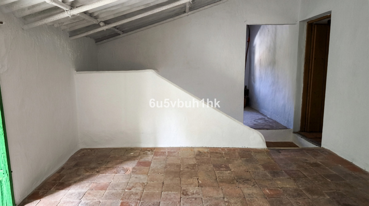 Se vende Finca - Cortijo de 5 dormitorios en Costa Del Sol, Málaga, España