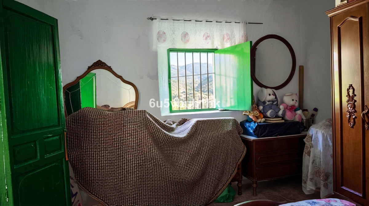 Se vende Finca - Cortijo de 5 dormitorios en Costa Del Sol, Málaga, España