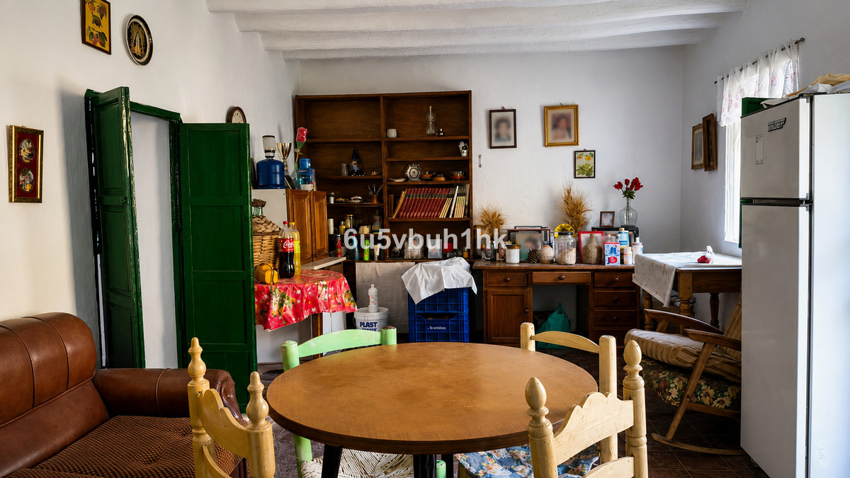 Se vende Finca - Cortijo de 5 dormitorios en Costa Del Sol, Málaga, España