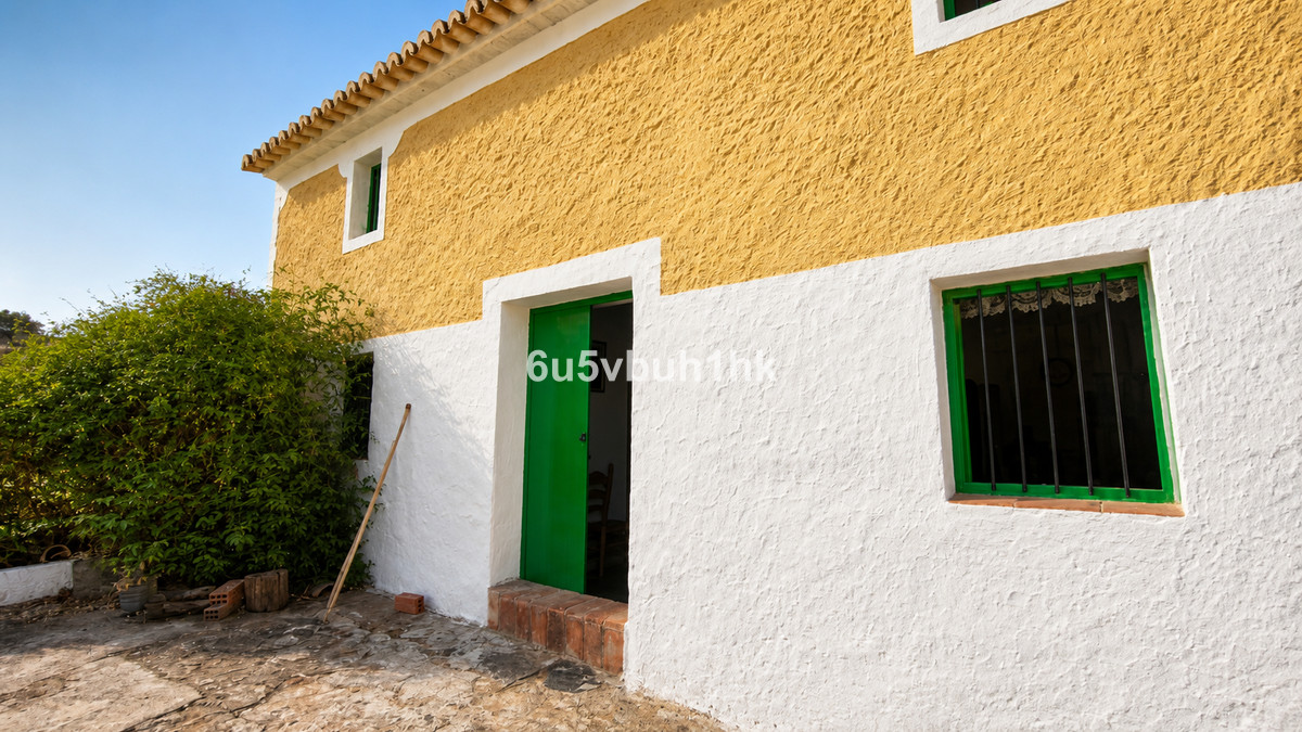 Se vende Finca - Cortijo de 5 dormitorios en Costa Del Sol, Málaga, España