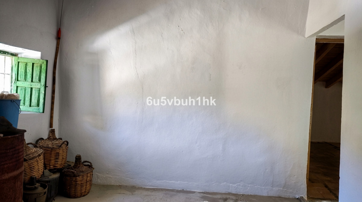 Se vende Finca - Cortijo de 5 dormitorios en Costa Del Sol, Málaga, España