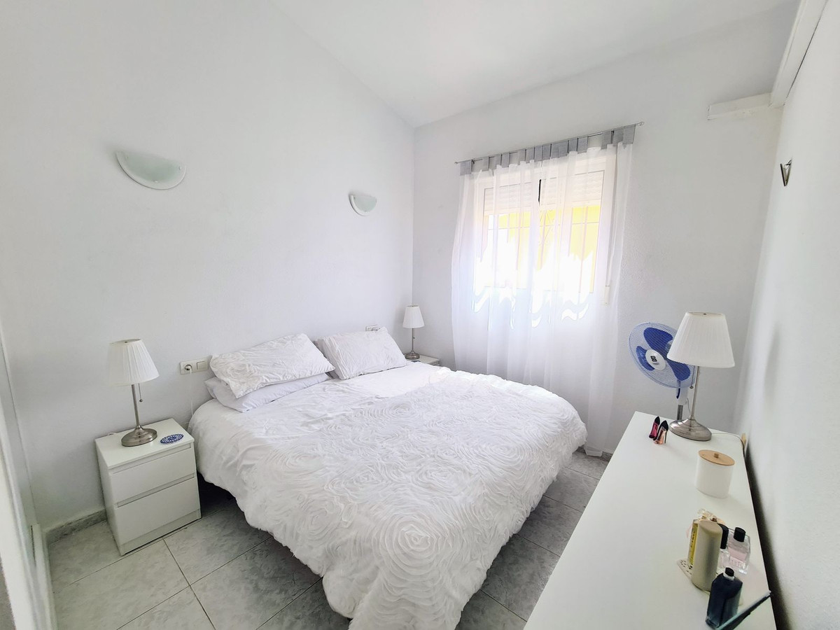 2 Bed Apartment for sale in Villamartin Costa Blanca, Alicante, Spain