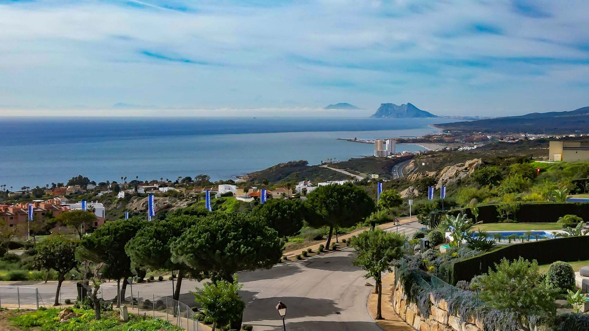Plots for sale in Sotogrande Costa Del Sol, Cádiz, Spain