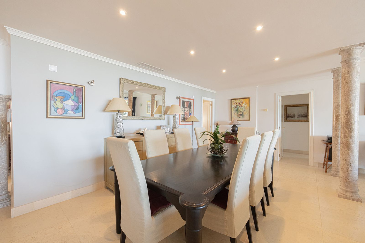 3 Bed Apartment for sale in Nueva Andalucía Costa Del Sol, Málaga, Spain