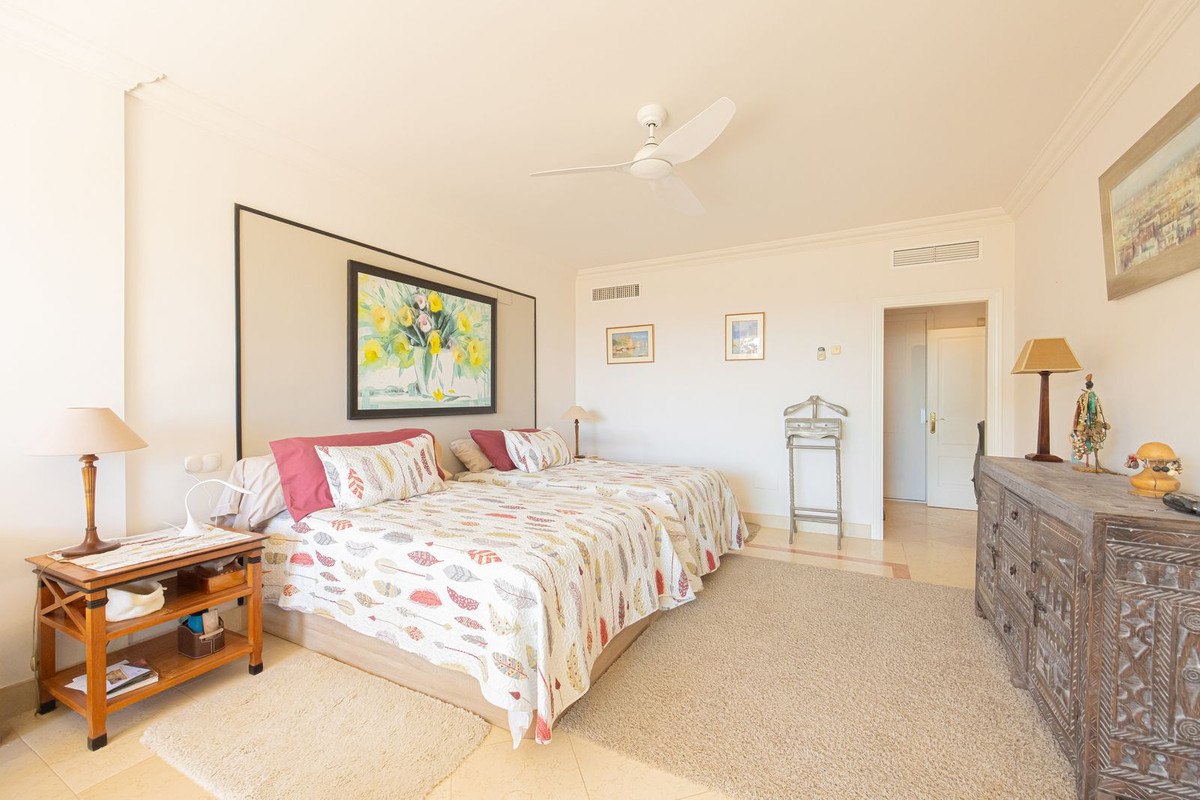 3 Bed Apartment for sale in Nueva Andalucía Costa Del Sol, Málaga, Spain