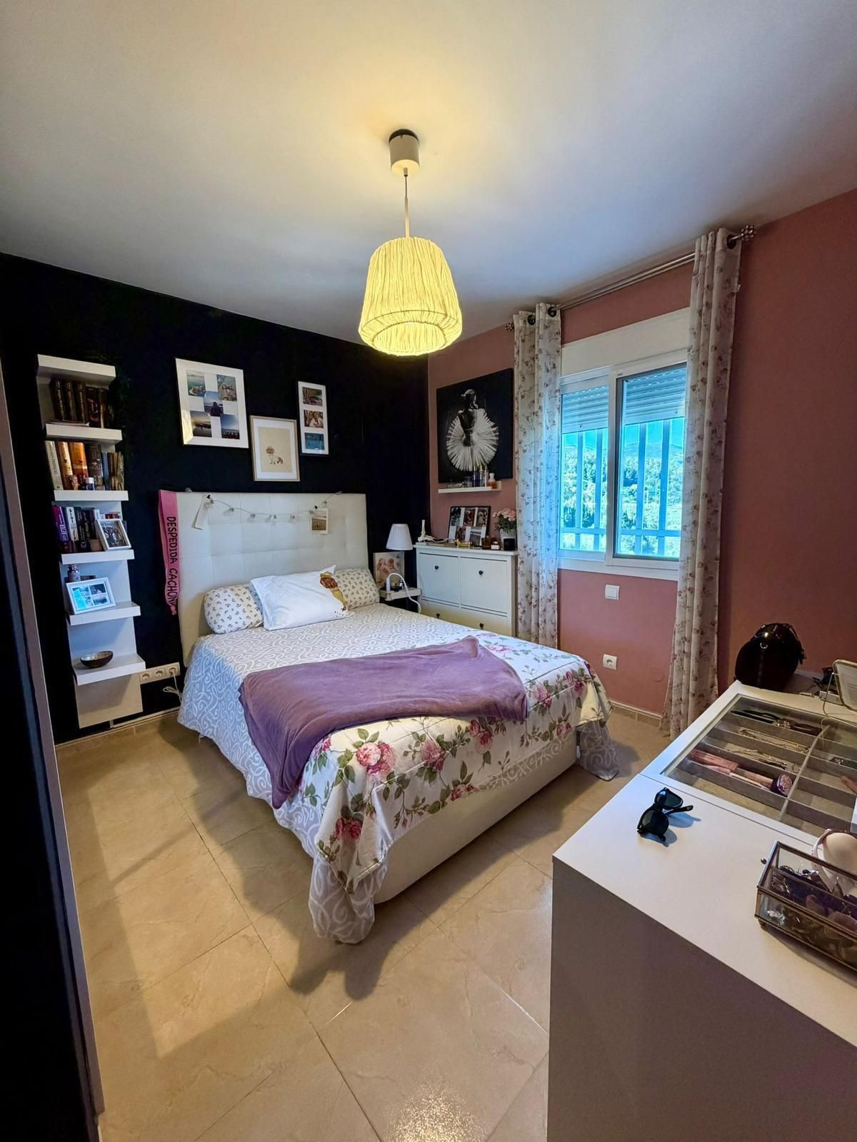 4 Bed Apartment for sale in Estepona Costa Del Sol, Málaga, Spain