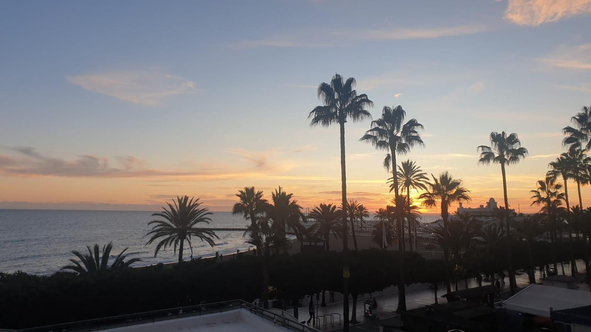 1 Bed Apartment for sale in Marbella Costa Del Sol, Málaga, Spain