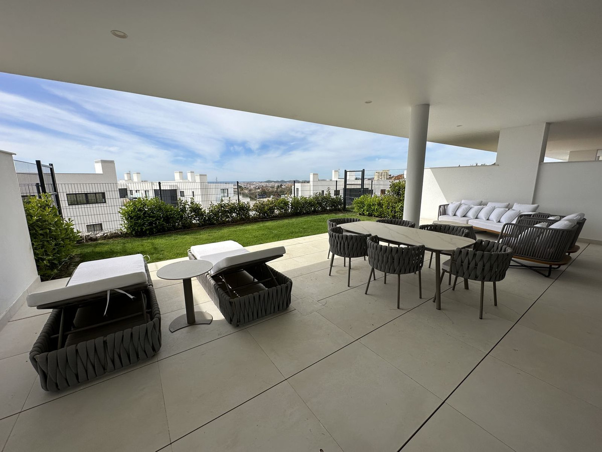 Se vende Apartamento Planta Baja de 2 dormitorios en Costa Del Sol, Málaga, España