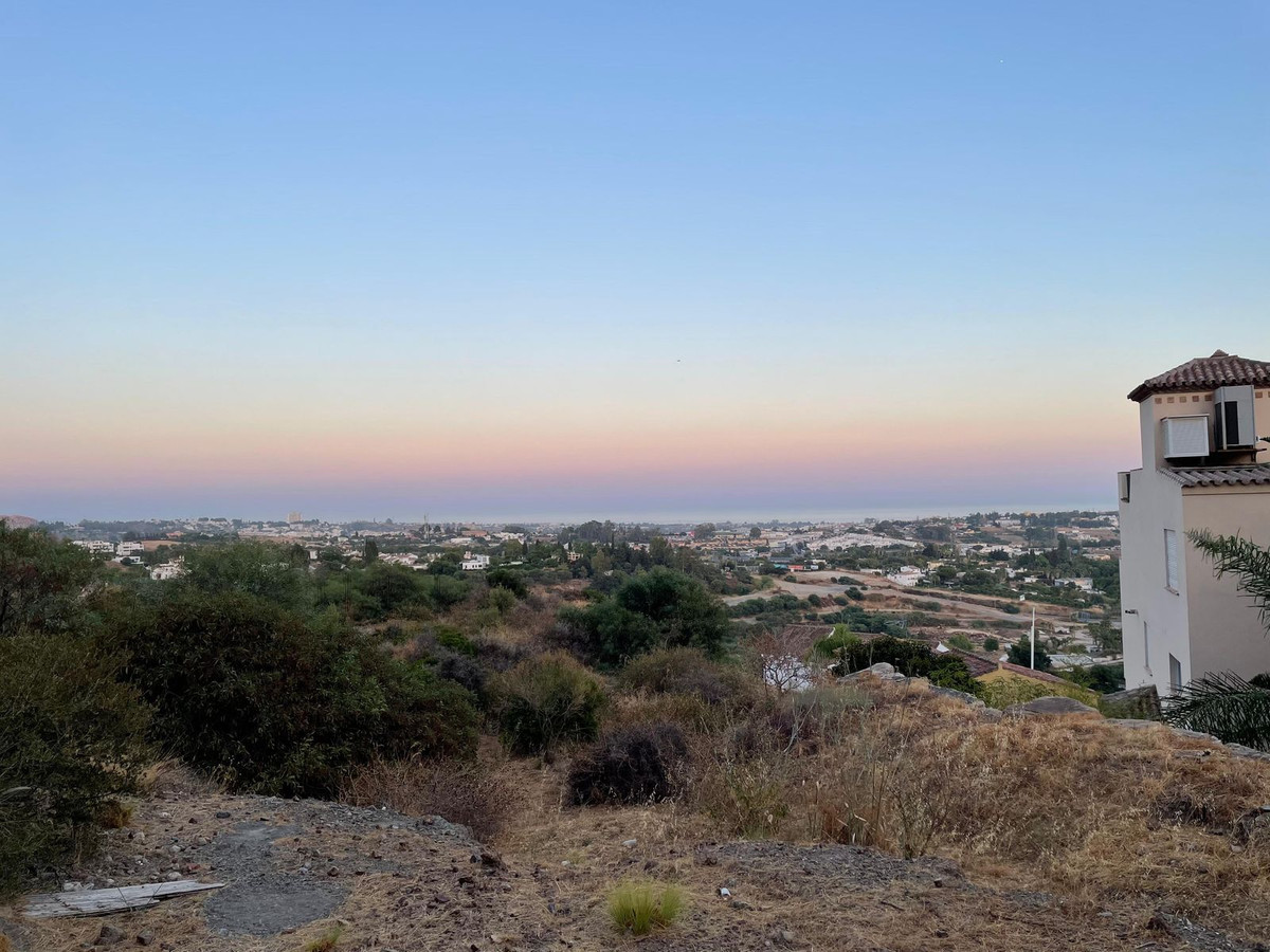 Plots for sale in Benahavís Costa Del Sol, Málaga, Spain