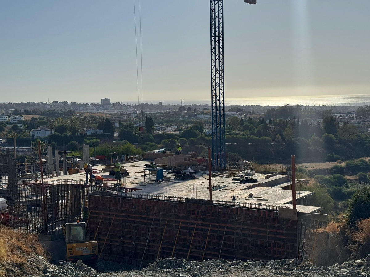 Plots for sale in Benahavís Costa Del Sol, Málaga, Spain