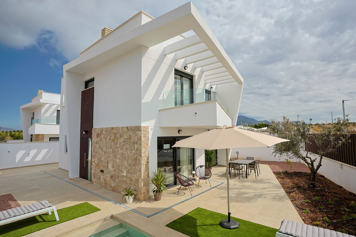 Se vende Villa - Chalet de 3 dormitorios en Costa Calida, Murcia, España
