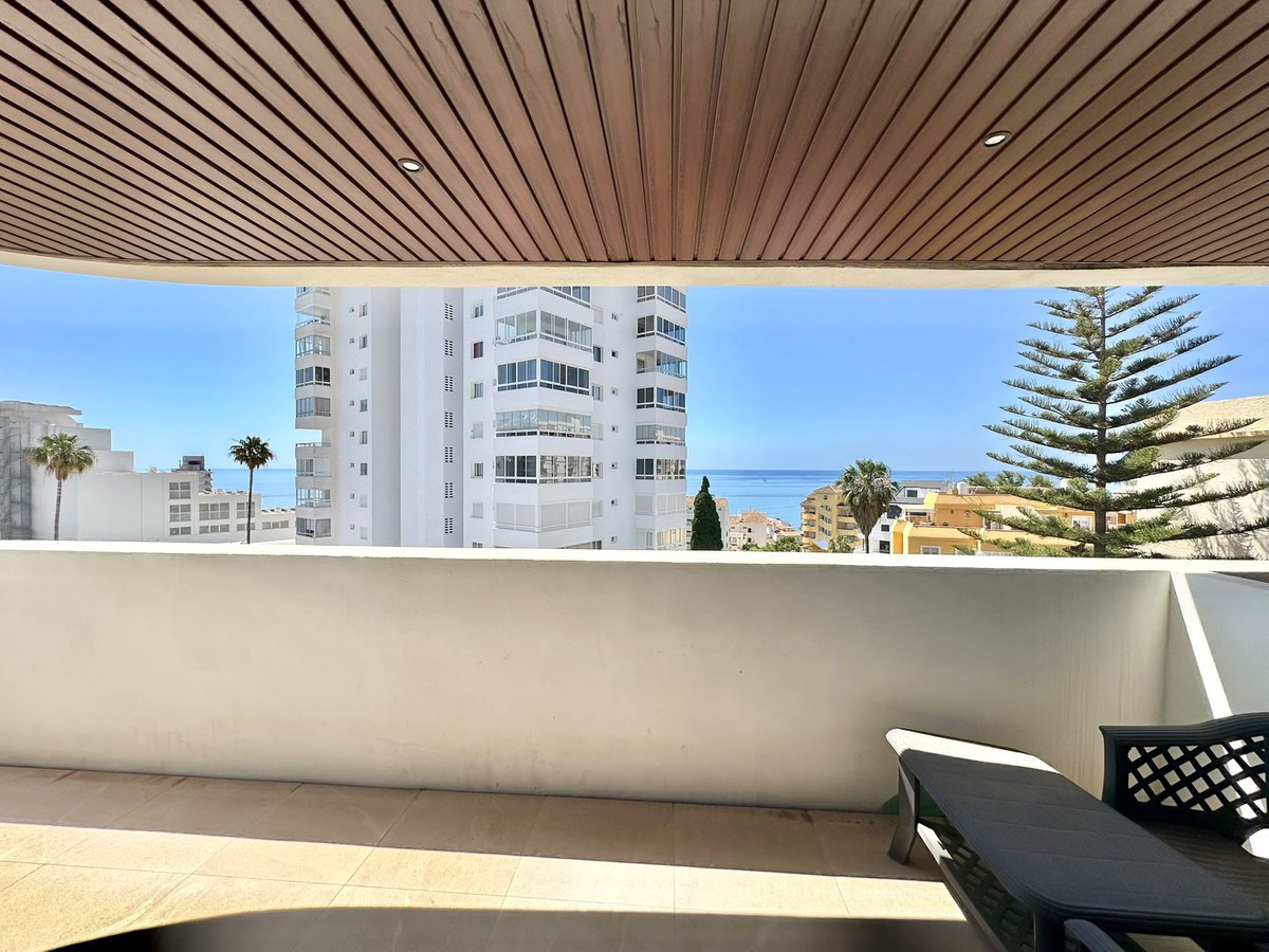2 Bed Apartment for sale in Benalmadena Costa Costa Del Sol, Málaga, Spain
