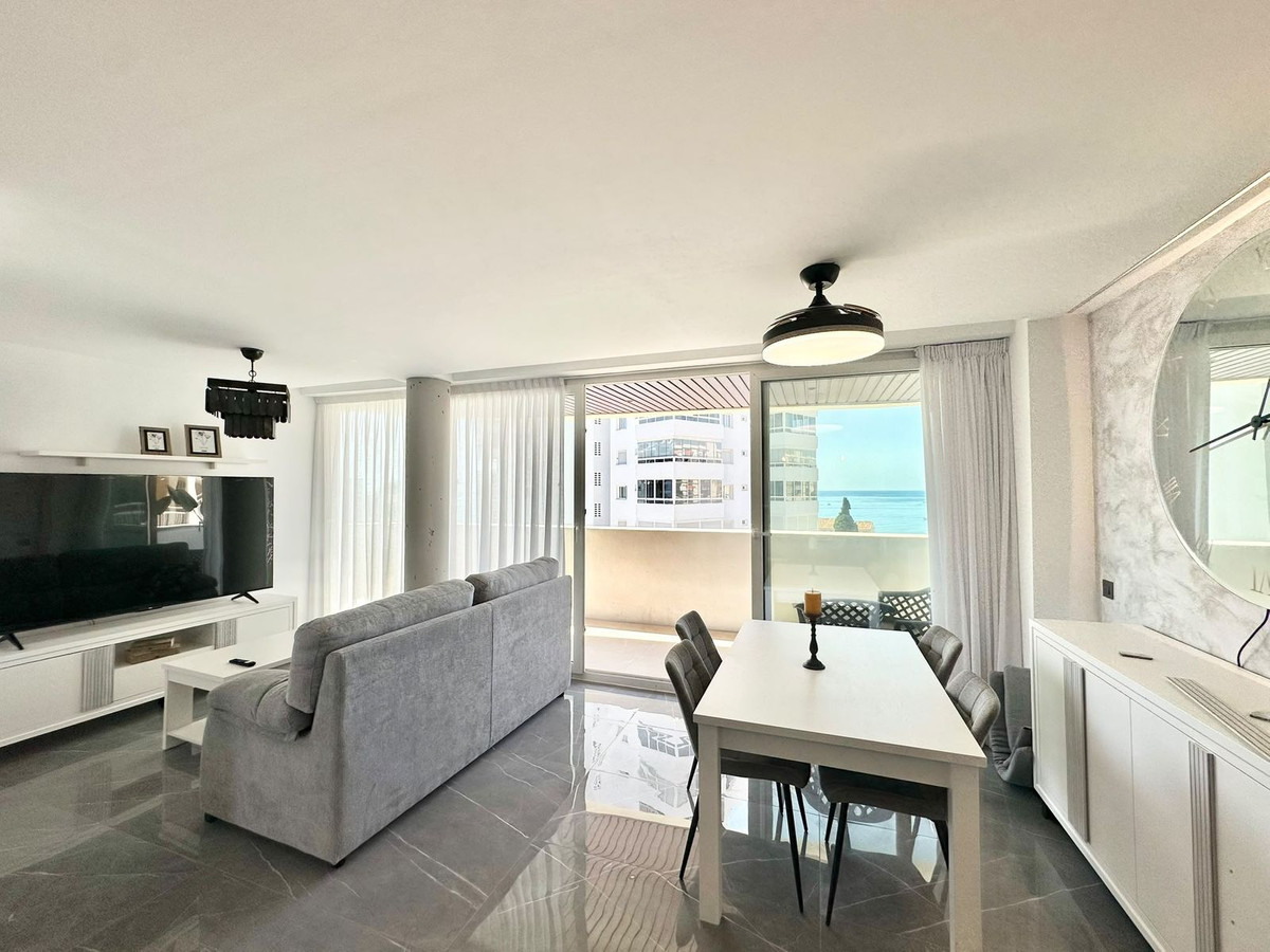 2 Bed Apartment for sale in Benalmadena Costa Costa Del Sol, Málaga, Spain