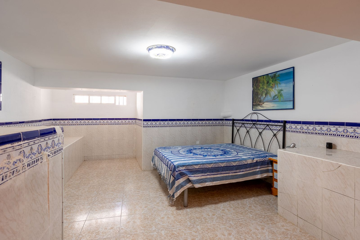 4 Bed Townhouse for sale in Torremolinos Costa Del Sol, Málaga, Spain
