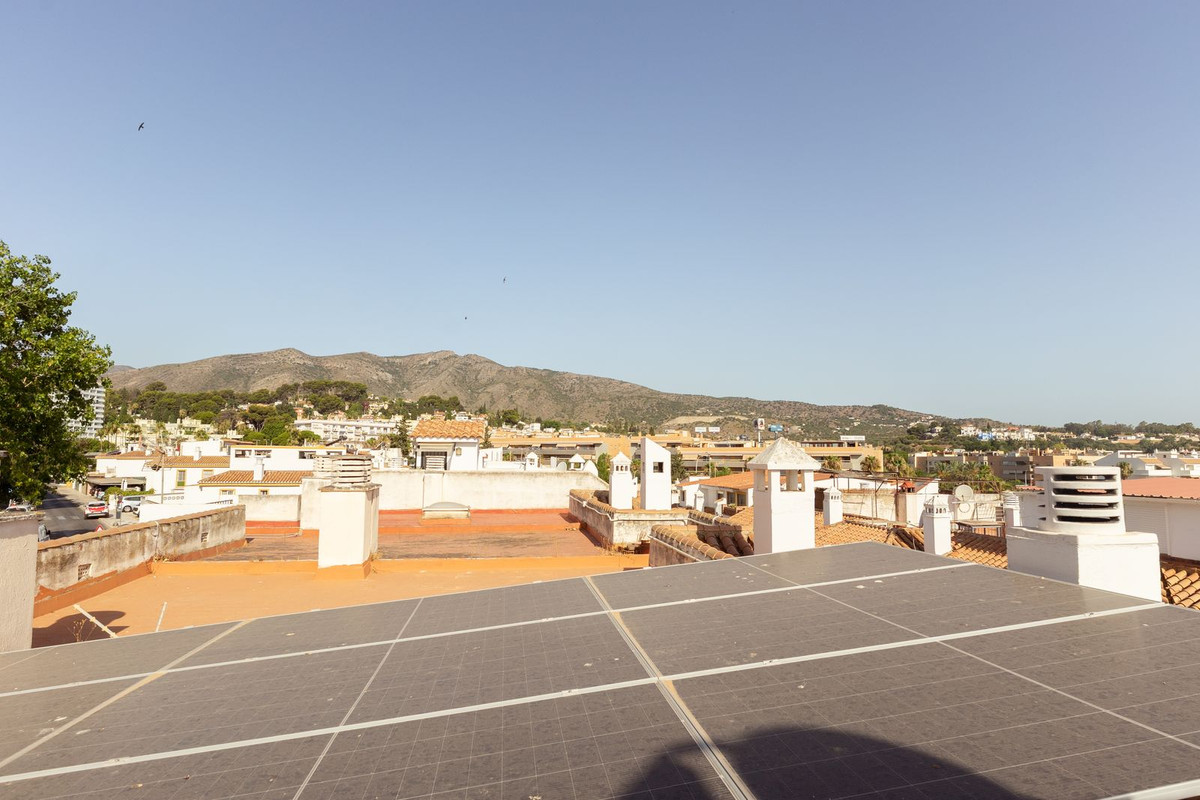 4 Bed Townhouse for sale in Torremolinos Costa Del Sol, Málaga, Spain