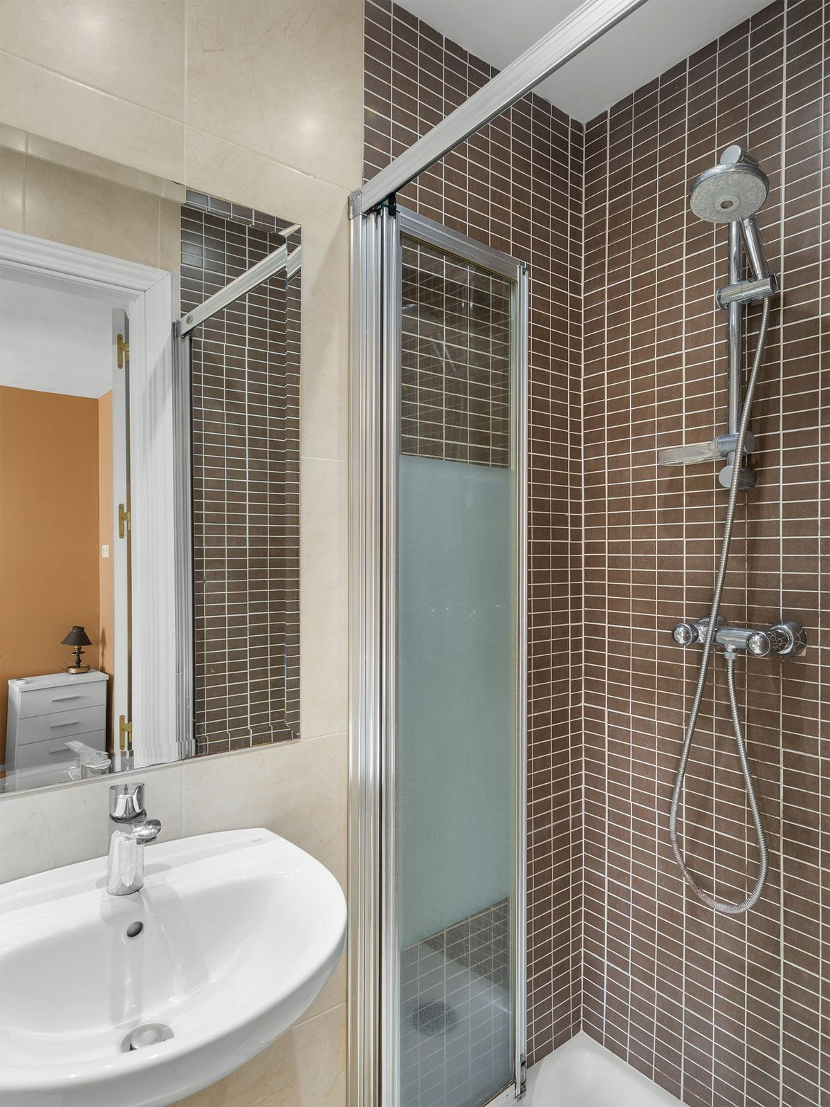 3 Bed Apartment for sale in Nueva Andalucía Costa Del Sol, Málaga, Spain