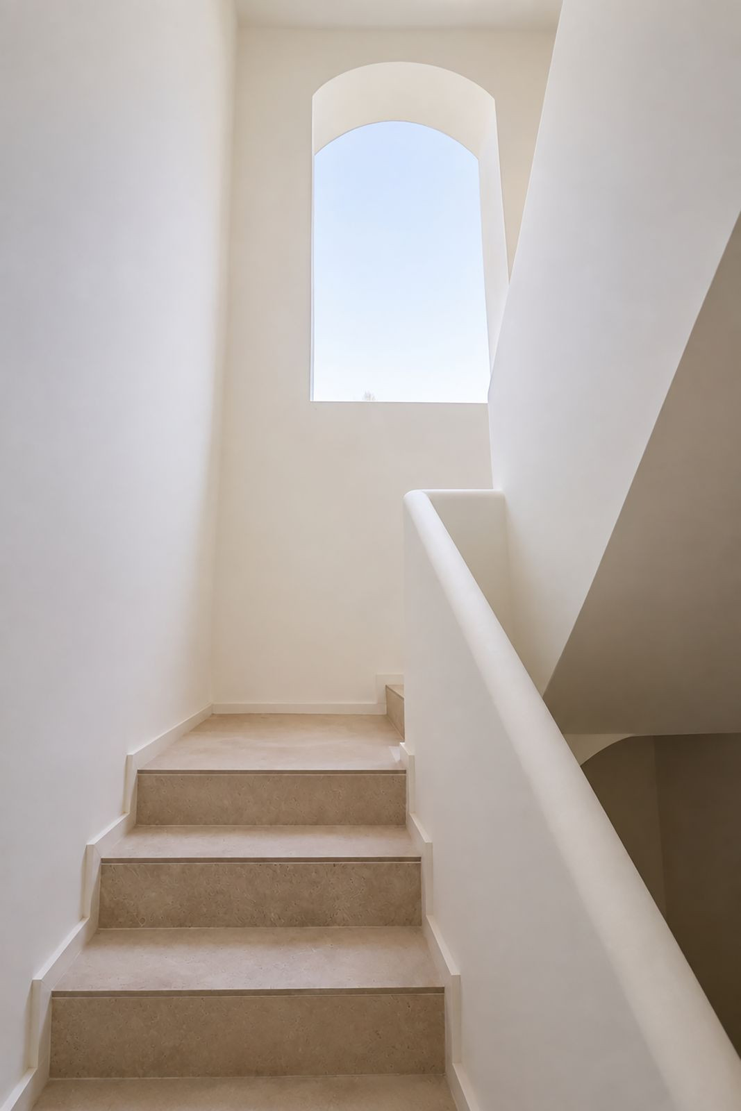 6 Bed Townhouse for sale in El Paraiso Costa Del Sol, Málaga, Spain