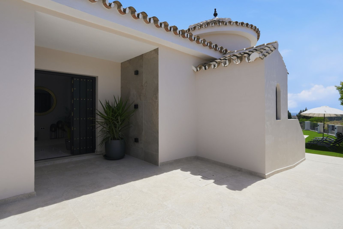 4 Bed Townhouse for sale in El Chaparral Costa Del Sol, Málaga, Spain