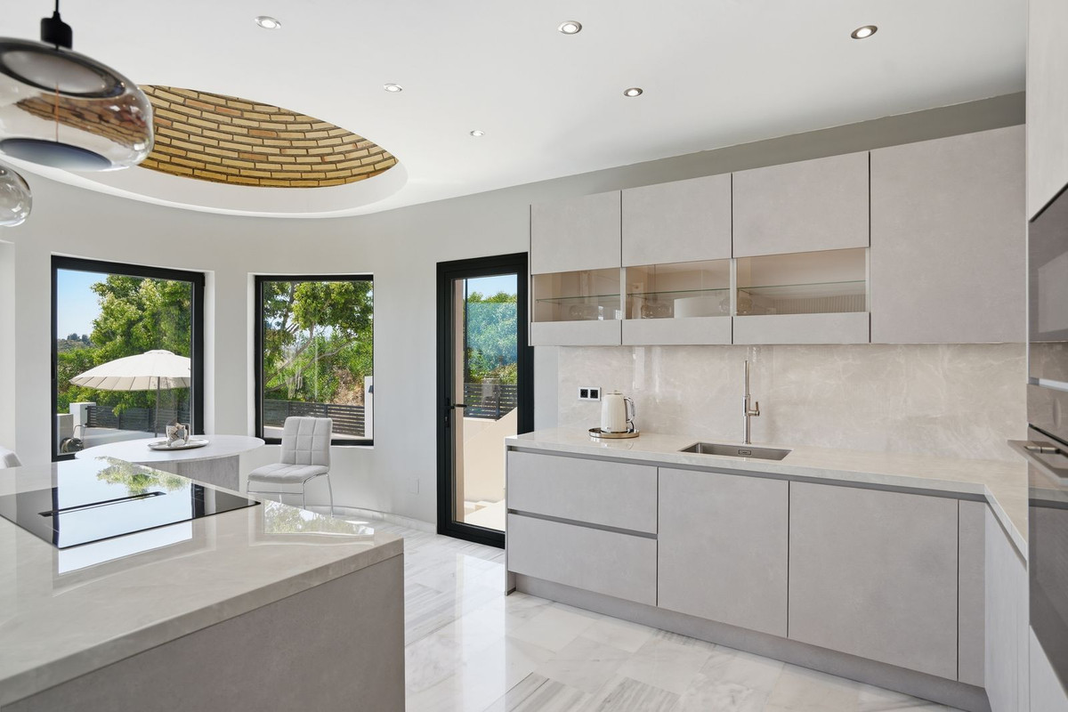 4 Bed Townhouse for sale in El Chaparral Costa Del Sol, Málaga, Spain