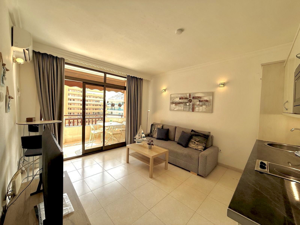 1 Bed Apartment for sale in Fuengirola Costa Del Sol, Málaga, Spain