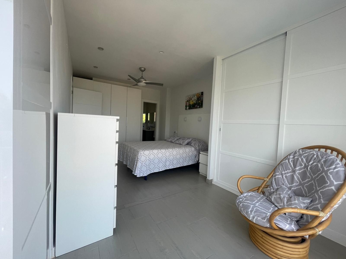 1 Bed Apartment for sale in Benalmadena Costa Costa Del Sol, Málaga, Spain