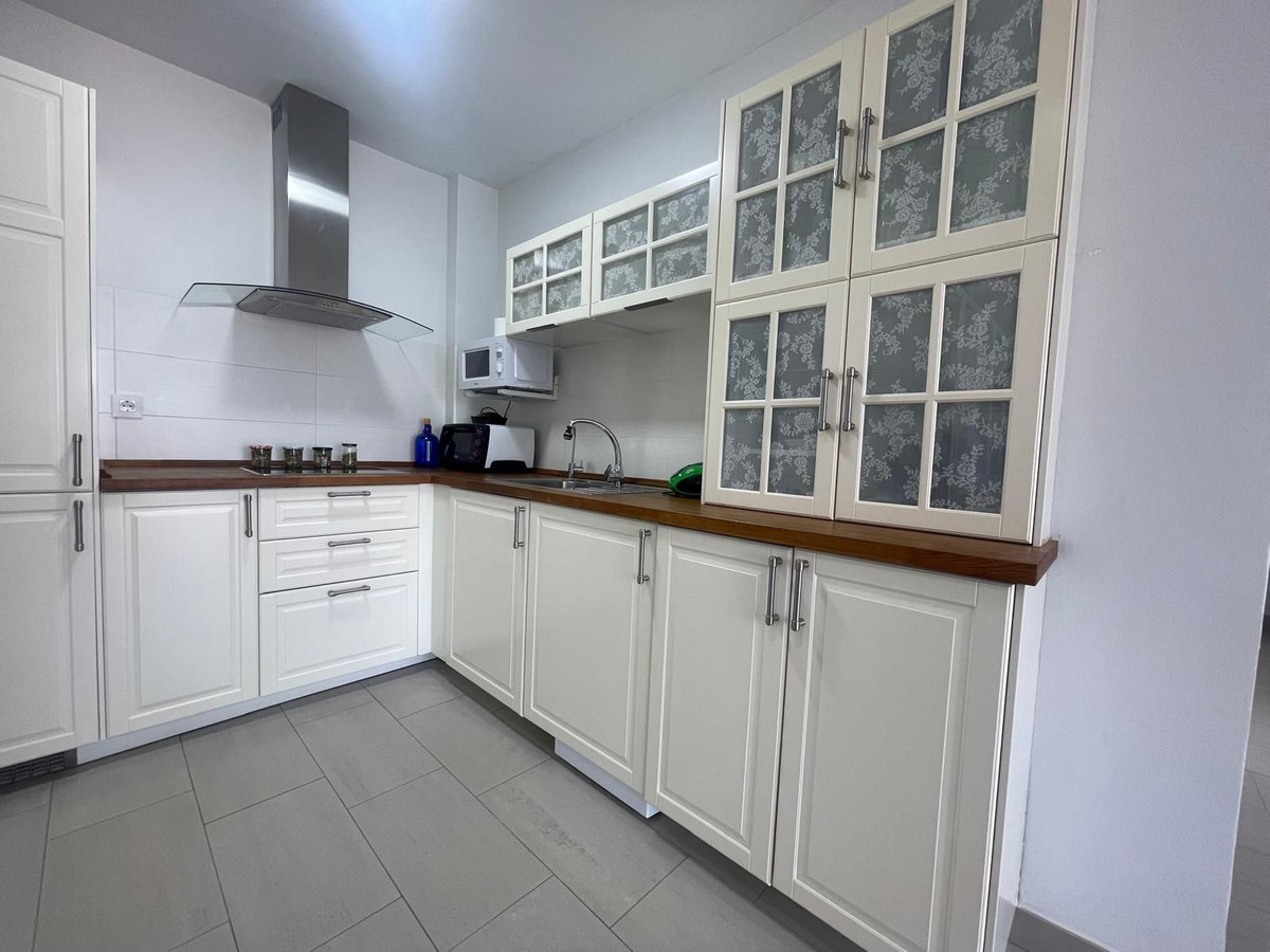 1 Bed Apartment for sale in Benalmadena Costa Costa Del Sol, Málaga, Spain