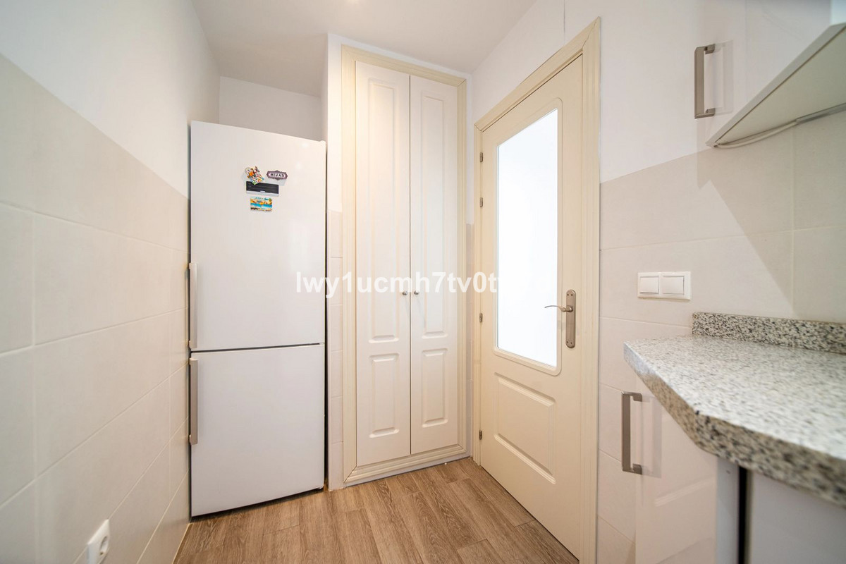 2 Bed Apartment for sale in Benalmadena Costa Del Sol, Málaga, Spain
