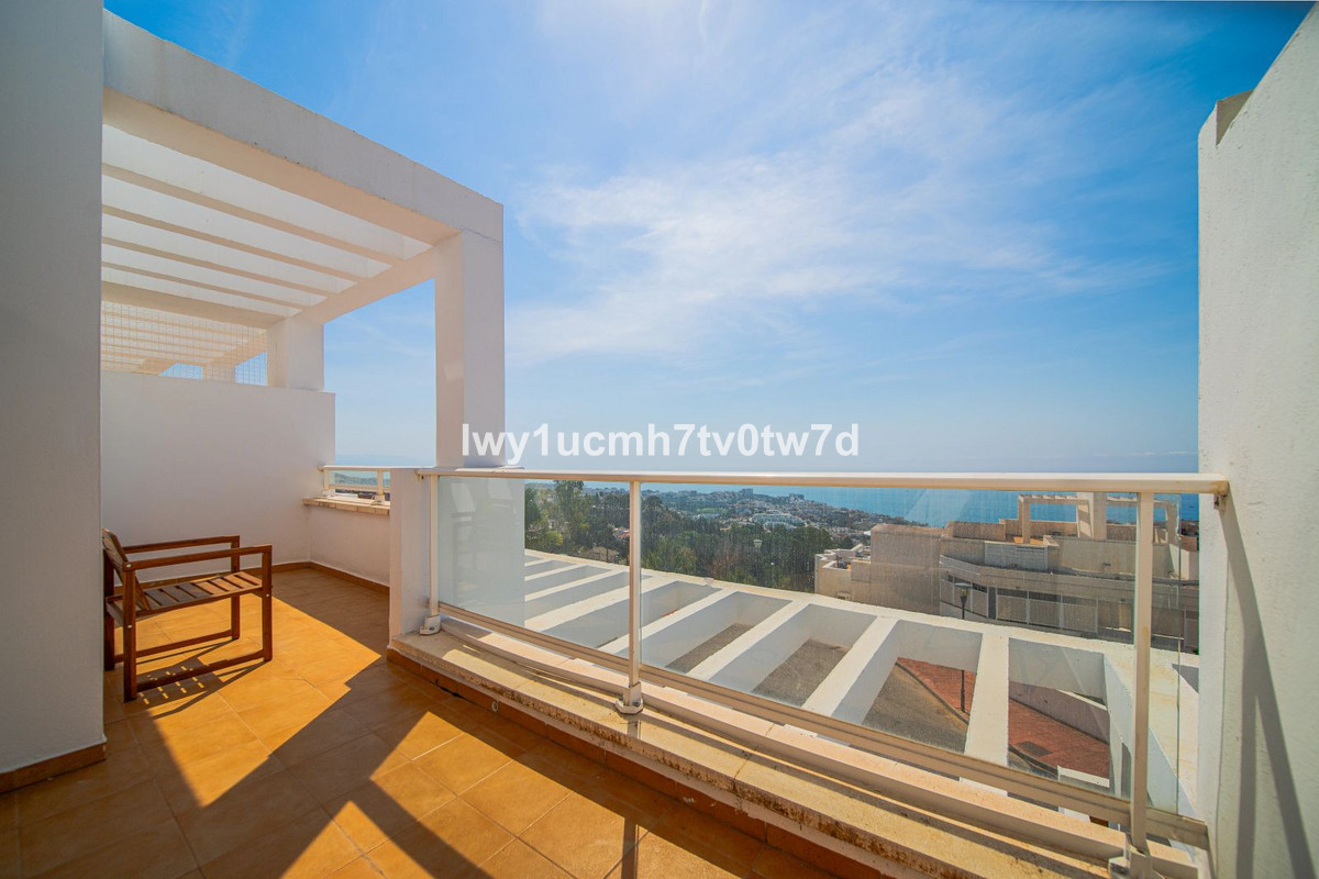 2 Bed Apartment for sale in Benalmadena Costa Del Sol, Málaga, Spain