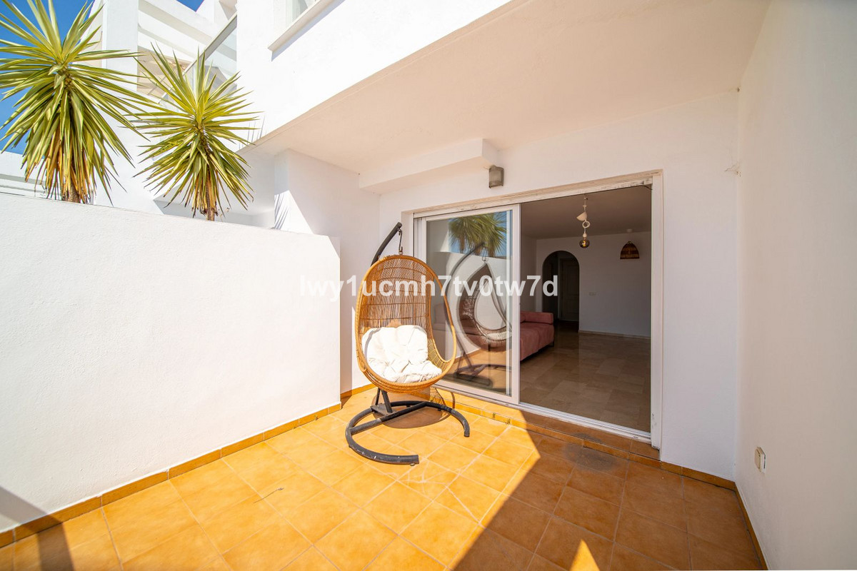 2 Bed Apartment for sale in Benalmadena Costa Del Sol, Málaga, Spain