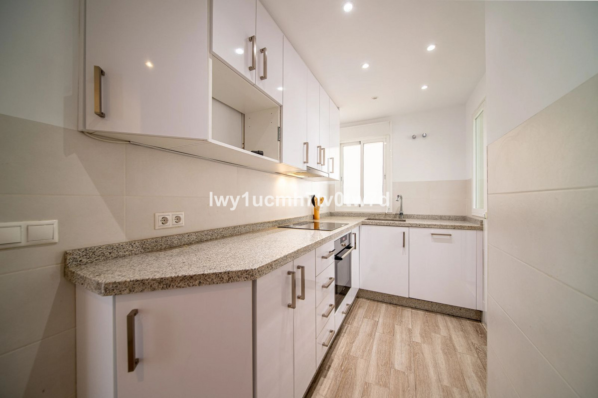 2 Bed Apartment for sale in Benalmadena Costa Del Sol, Málaga, Spain