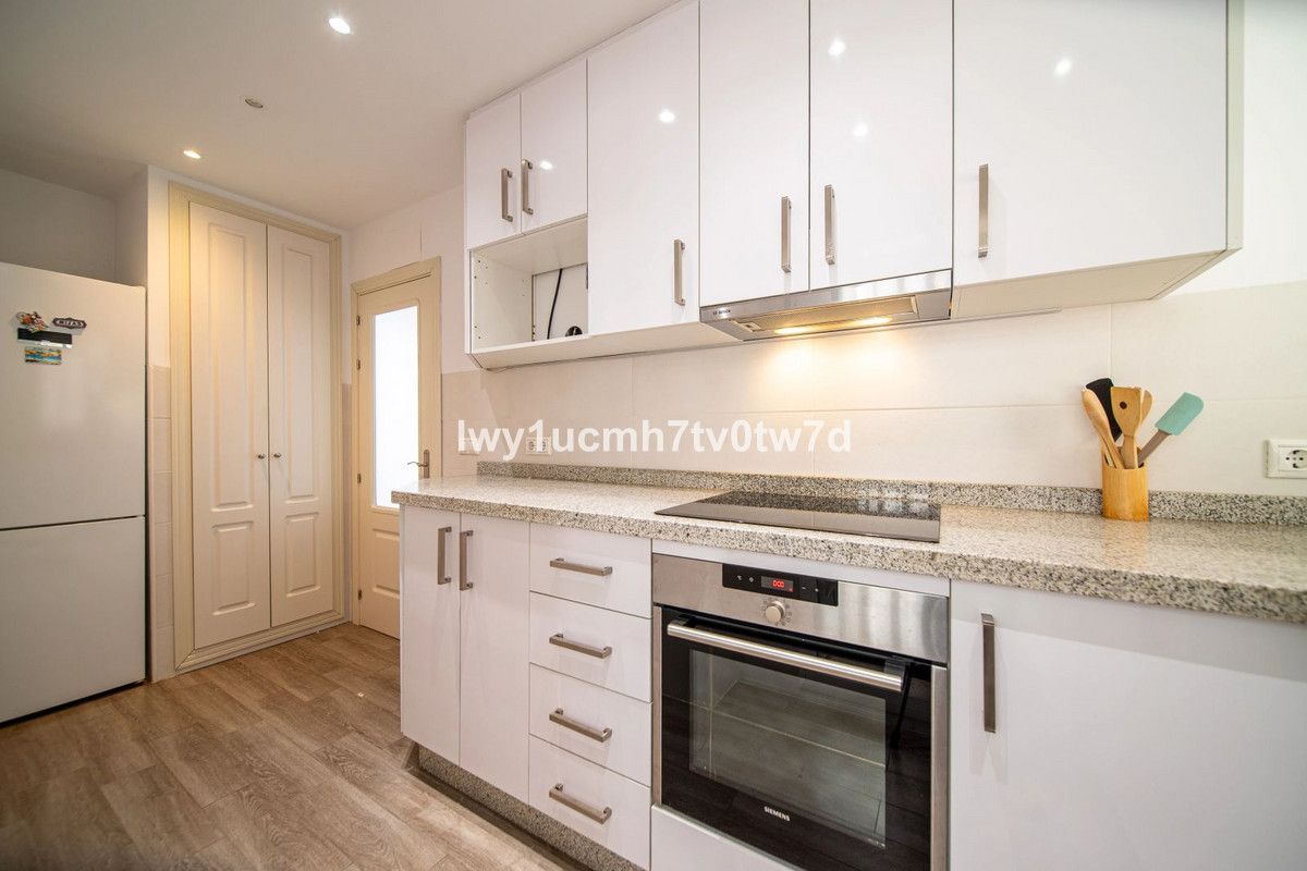 2 Bed Apartment for sale in Benalmadena Costa Del Sol, Málaga, Spain