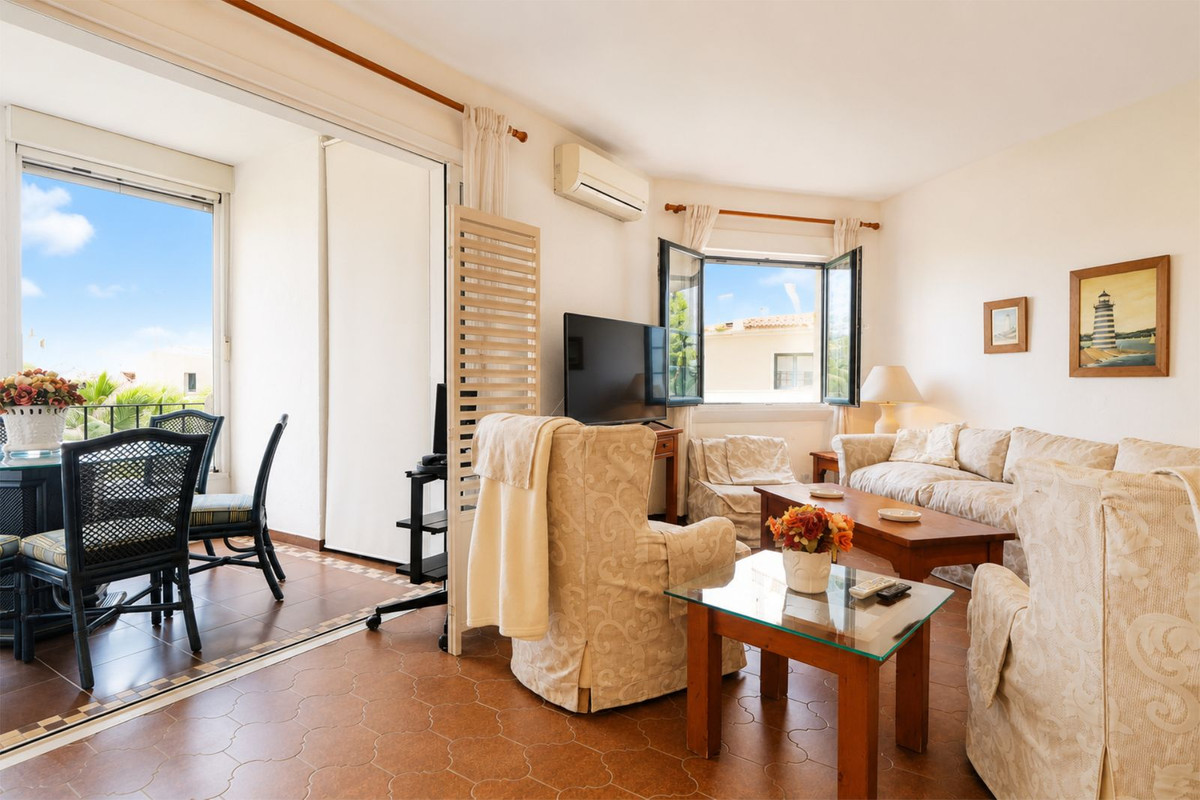 3 Bed Apartment for sale in Puerto De Cabopino Costa Del Sol, Málaga, Spain