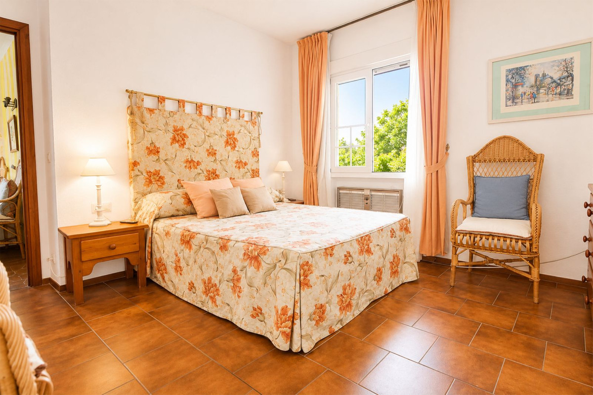 3 Bed Apartment for sale in Puerto De Cabopino Costa Del Sol, Málaga, Spain