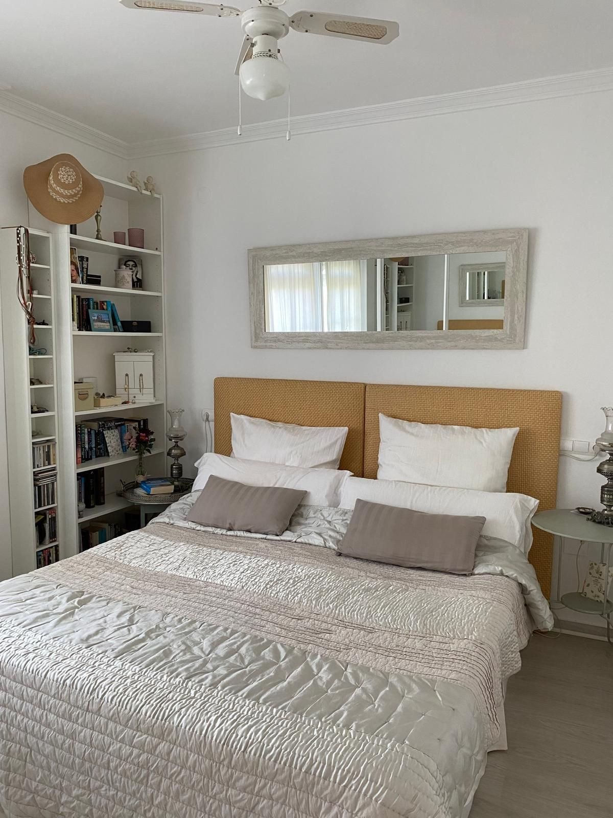 2 Bed Apartment for sale in Estepona Costa Del Sol, Málaga, Spain