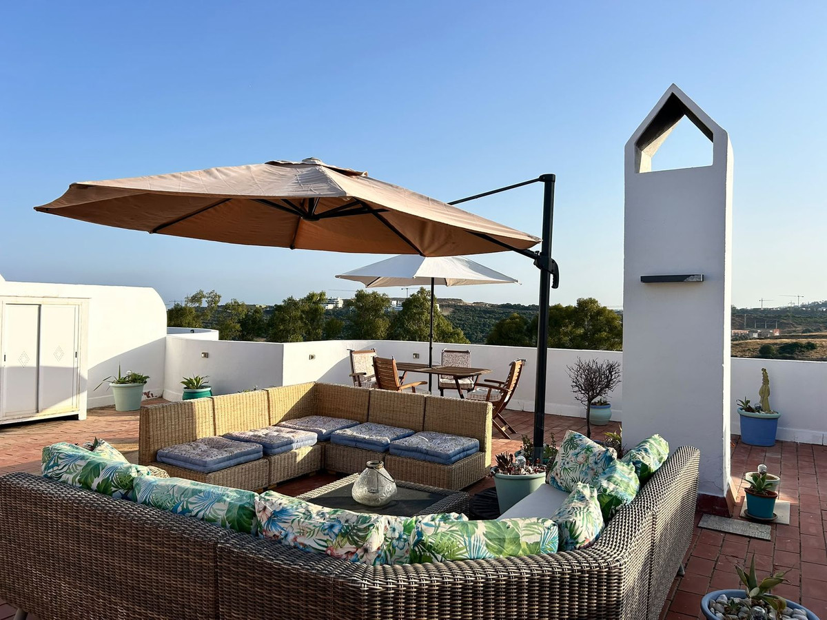 2 Bed Apartment for sale in Estepona Costa Del Sol, Málaga, Spain