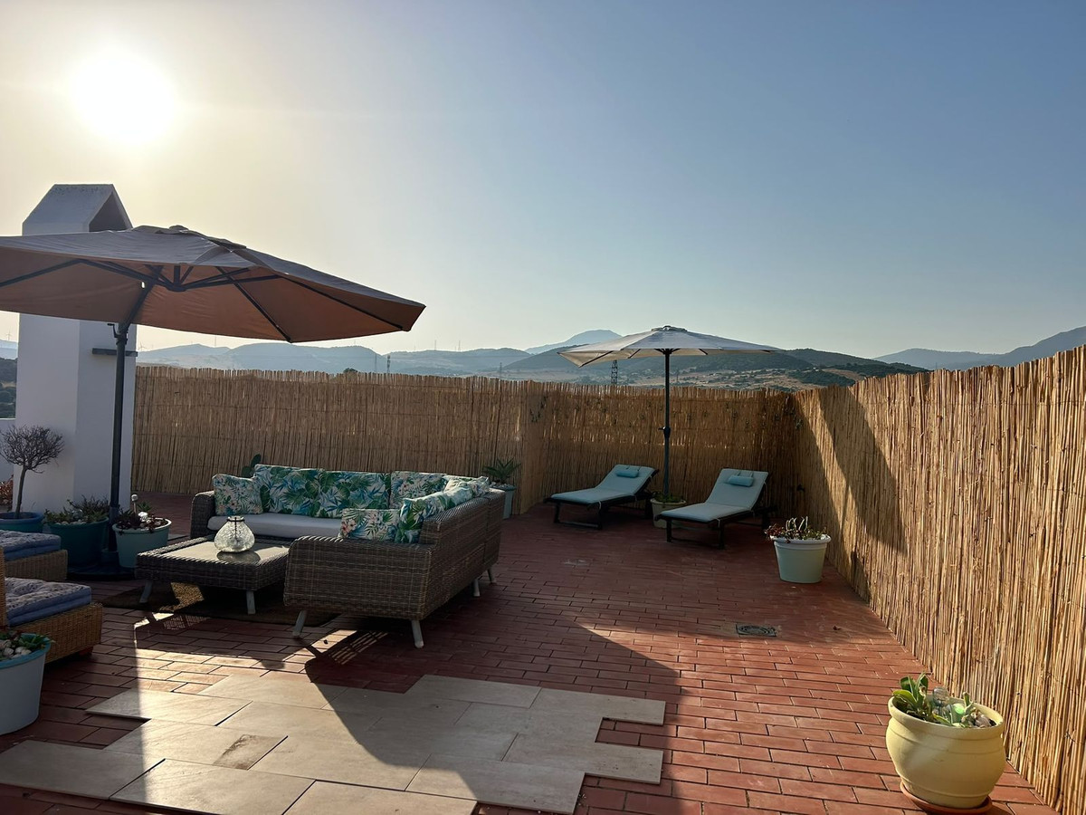 2 Bed Apartment for sale in Estepona Costa Del Sol, Málaga, Spain
