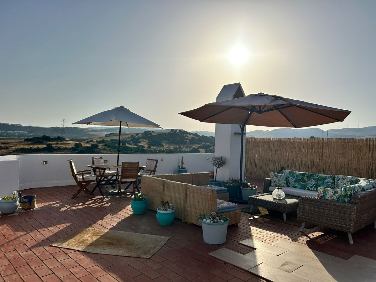 2 Bed Apartment for sale in Estepona Costa Del Sol, Málaga, Spain