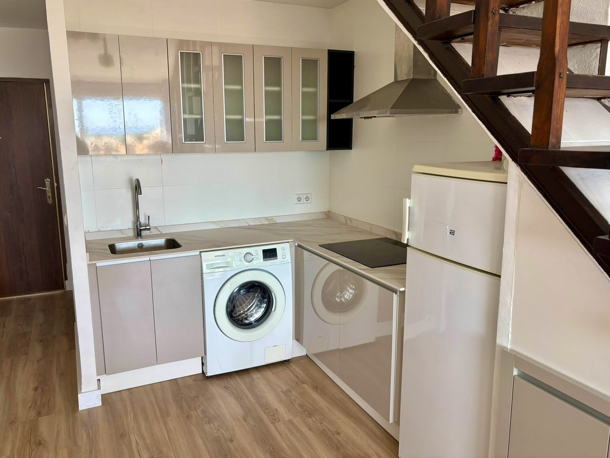 1 Bed Apartment for sale in Calahonda Costa Del Sol, Málaga, Spain