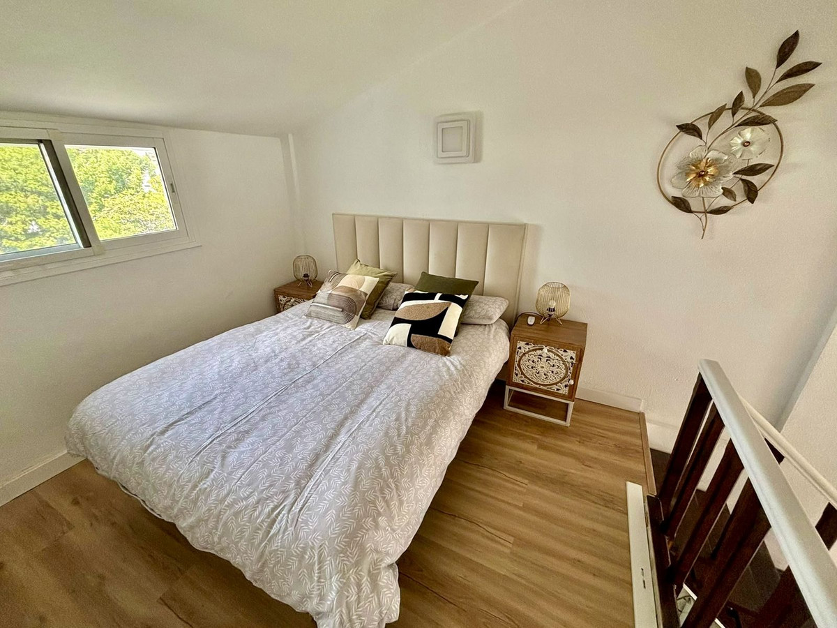1 Bed Apartment for sale in Calahonda Costa Del Sol, Málaga, Spain