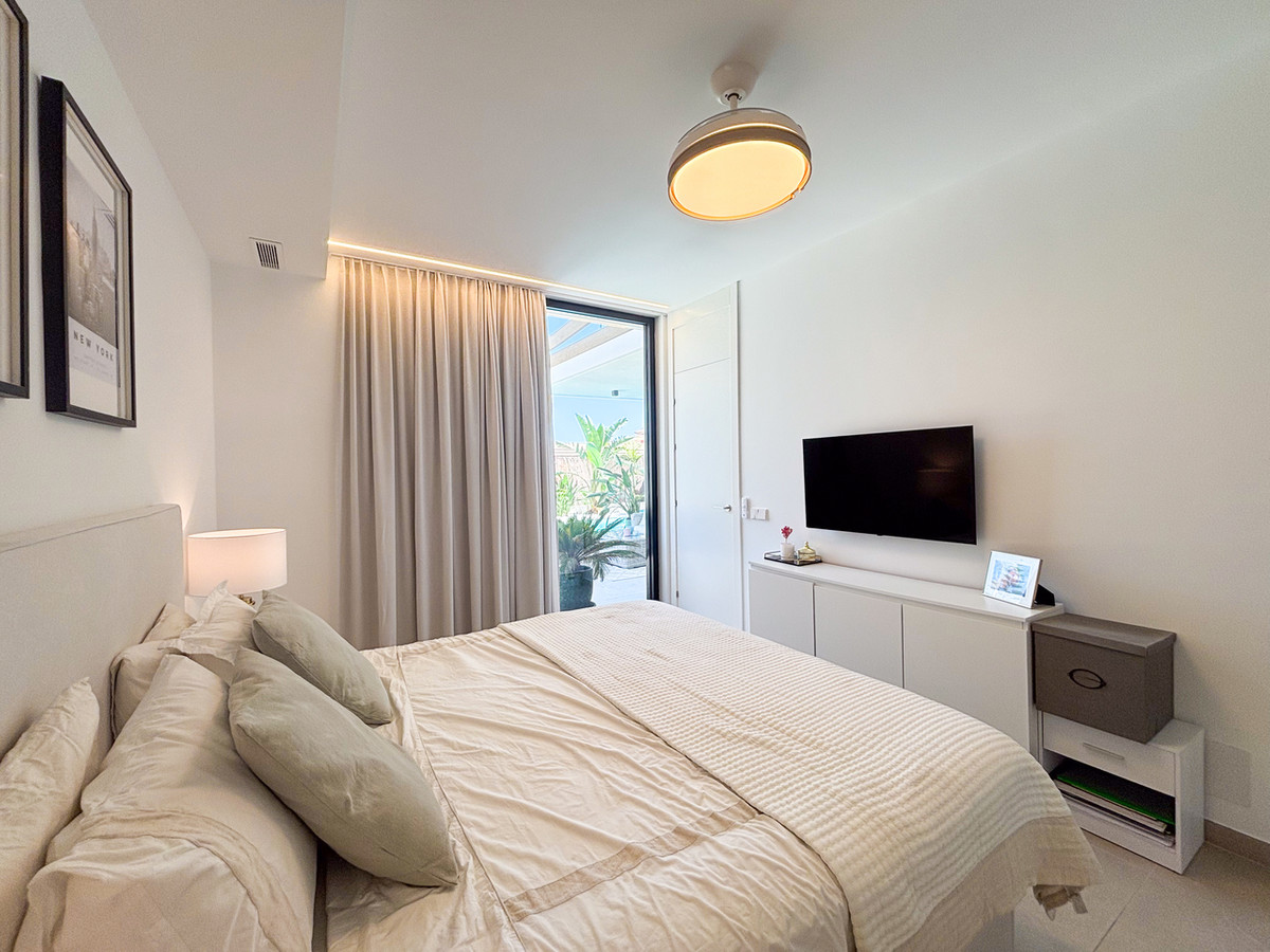 3 Bed Townhouse for sale in Cabo Roig Costa Blanca, Alicante, Spain
