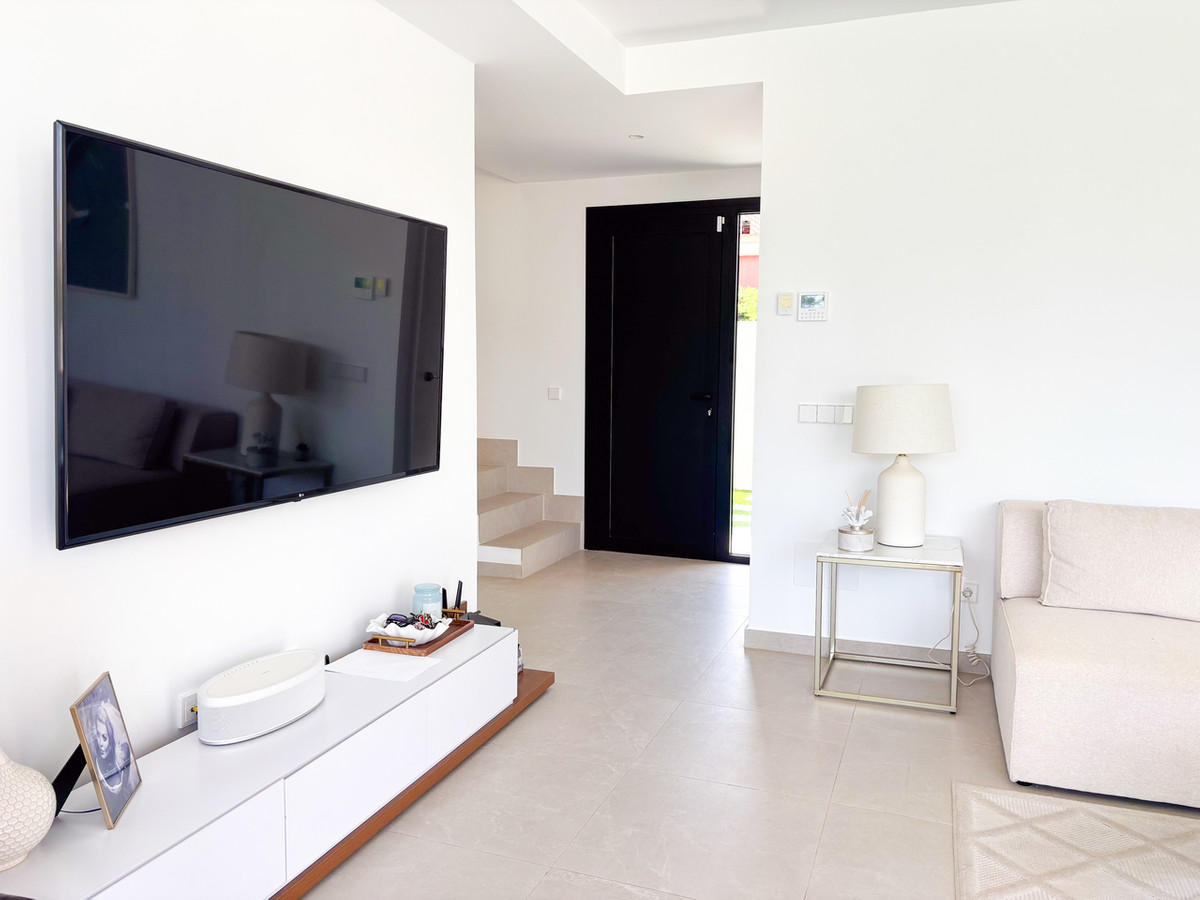 3 Bed Townhouse for sale in Cabo Roig Costa Blanca, Alicante, Spain